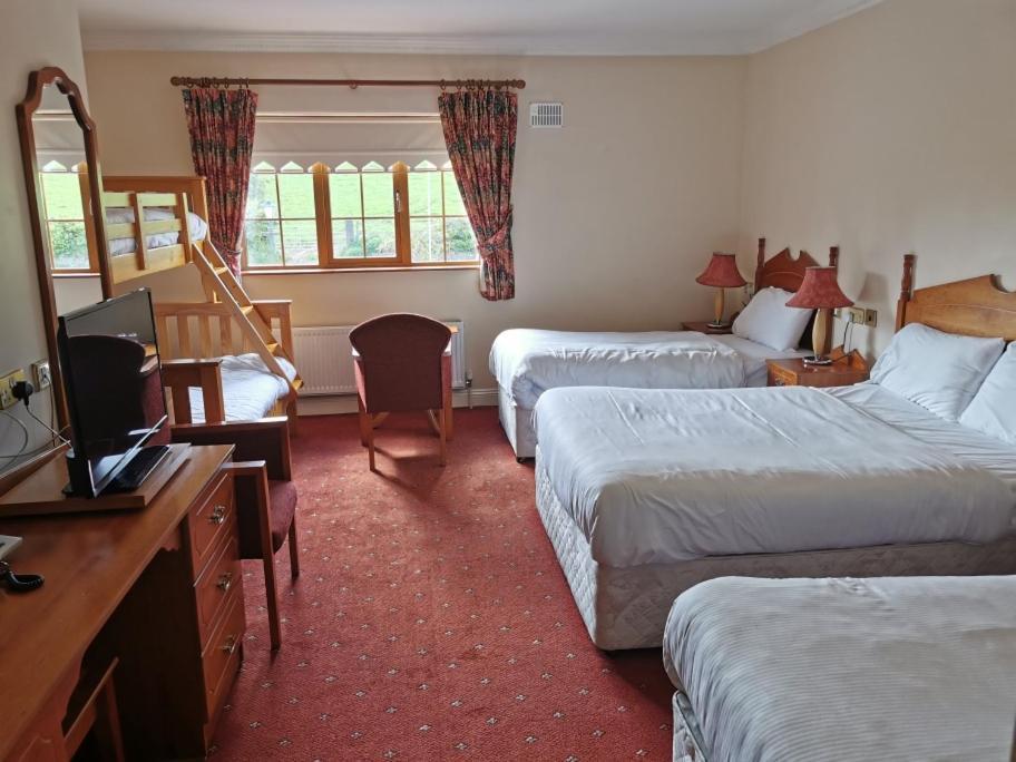 Rhu Glenn Hotel Waterford Esterno foto